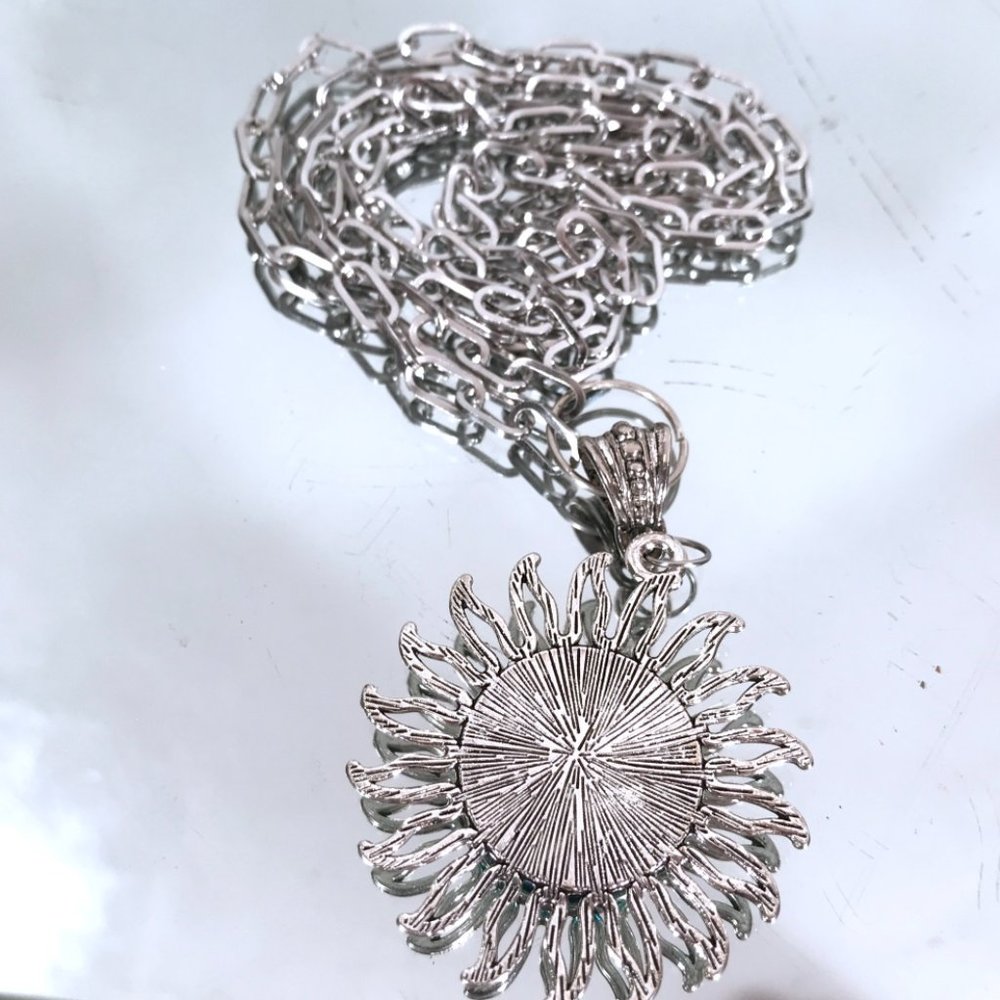 Holographic Sun Silver Pendant Necklace Stainless Steel Cable Chain Boho Hippie - Picture 5 of 5